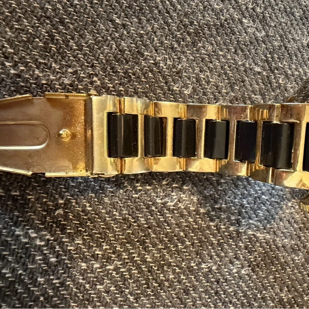 Geneva Platinum 4967 S/S Back Black Gold Tone Bling Bezel Japan Movt Black Face - Picture 5 of 5